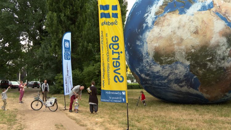 SA ZASTITA PLANETE ZEMLJE PKG SAN 120210704 180247156 mxf 00 03 36 21 Still001 750x422 1