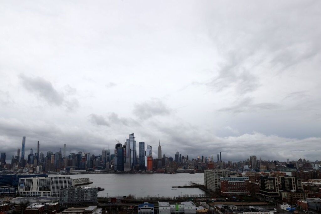 new york oluja sad amerika 25dec20 AA03