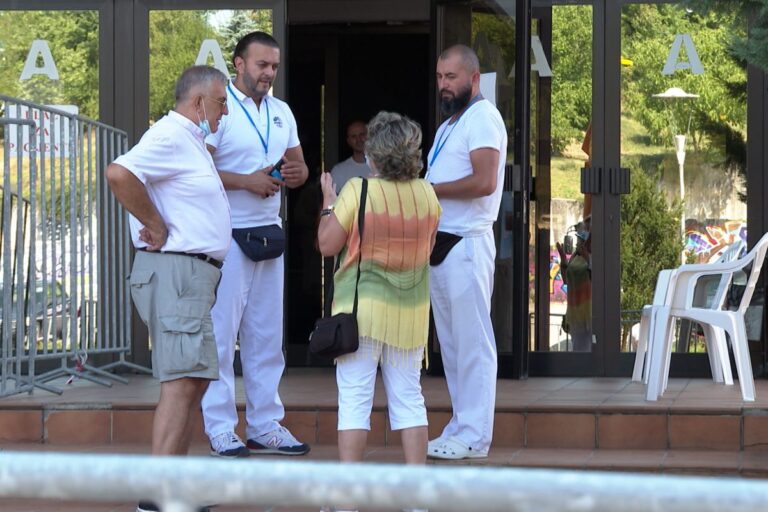 Vakcine više nisu problem, zašto se građani ne imunizuju