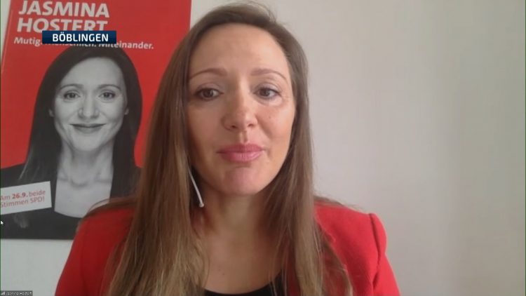 1630400688 sa jasmina hostert ytb 310821 1 Still003 750x422 1