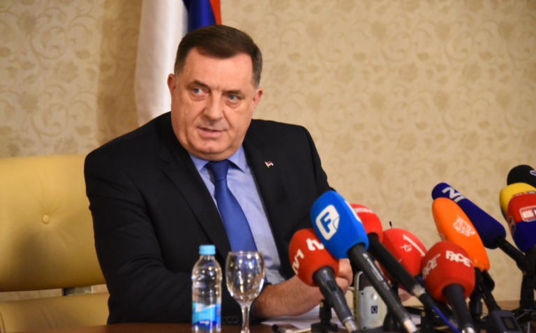 Dodik poziva na podjelu BiH: Jedino rješenje je da se raziđemo, napravimo tri države