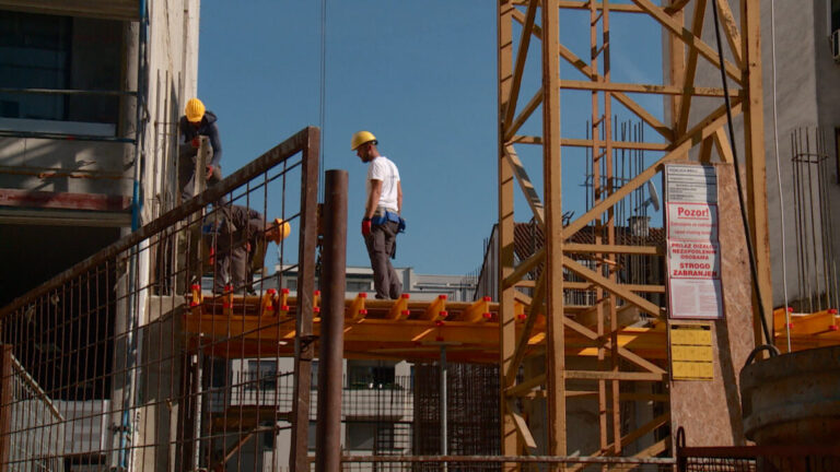 Građevinski radnici svakodnevno izloženi opasnosti obavljajući radne zadatke