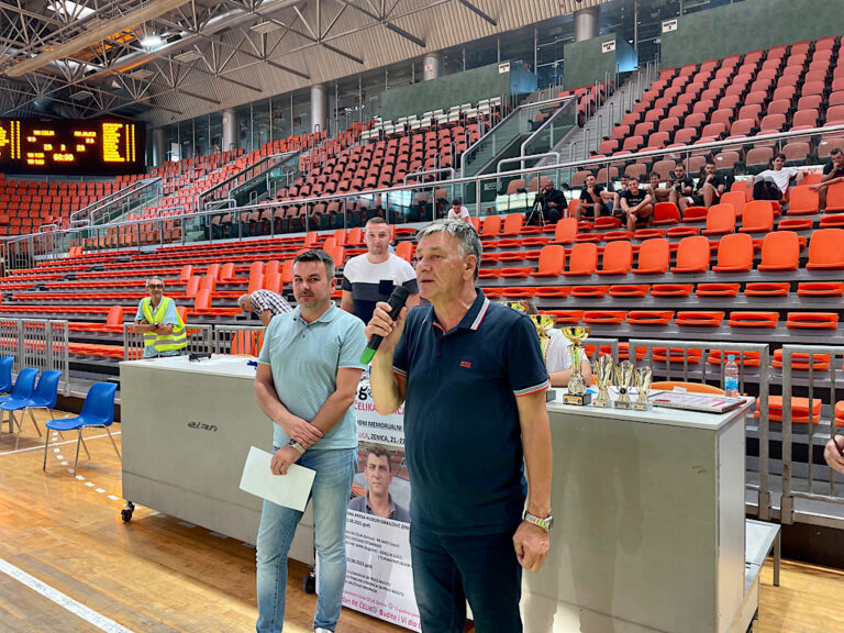 Kasumović svečano otvorio Međunarodni turnir “Zaim Kobilica”: Neka pobijedi najbolji! (FOTO)