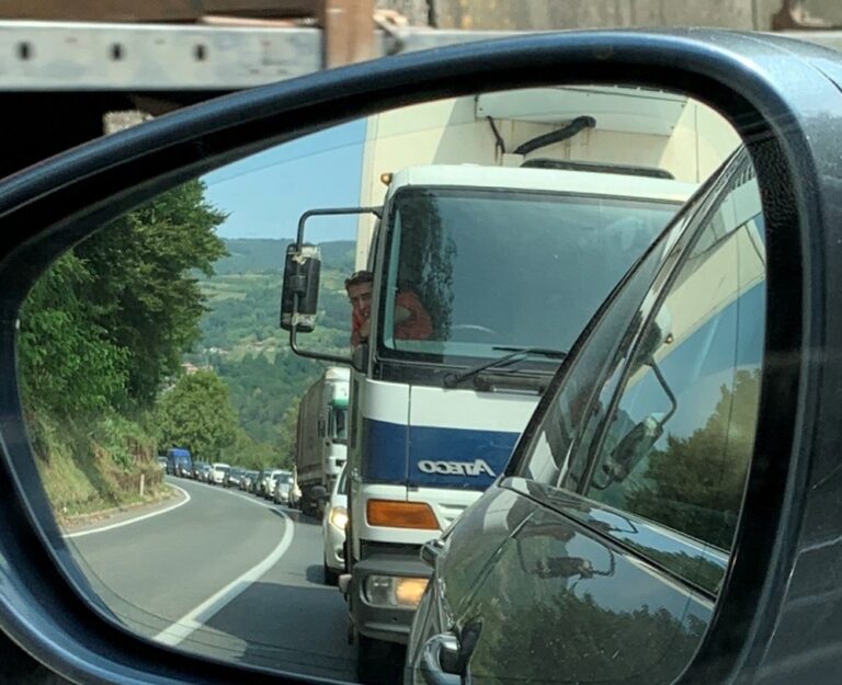 Saobraćajna nesreća na M-17 kod Zenice