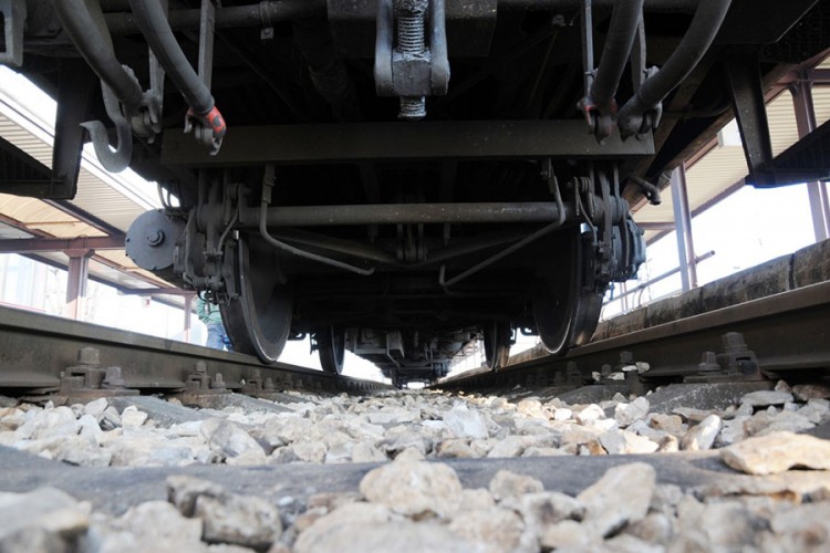 825461E0 8048 441A BFE3 43A2B8ECAFF9