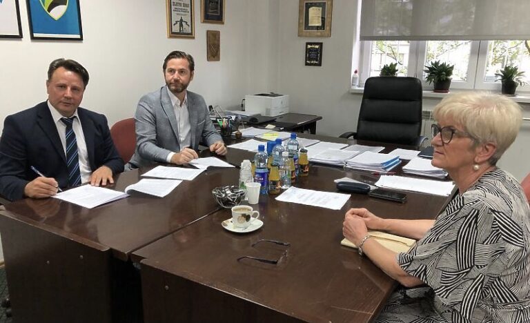 Kako je sinu ministra omogućen pripravnički staž koji se plaća budžetskim novcem