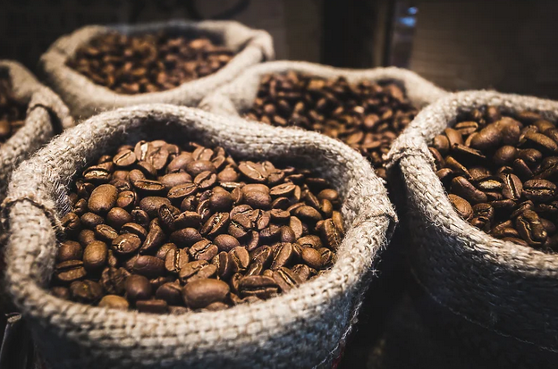 Lockdown u Vijetnamu i mrazevi u Brazilu mogli bi ugroziti globalnu opskrbu kafom