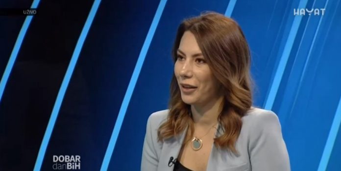 amela divovic ddbih 2 696x350 1