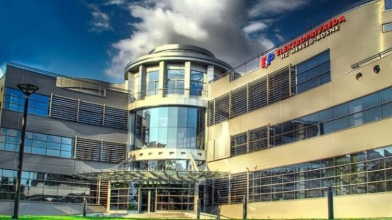 Drastičan pad prihoda Elektroprivrede HZHB, a zaposleni dobili po 1.000 KM regresa