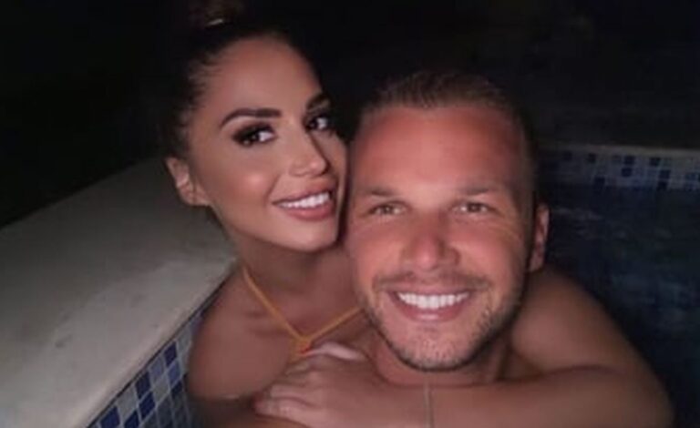 Draško Stanivuković i djevojka u nešto drugačijem izdanju