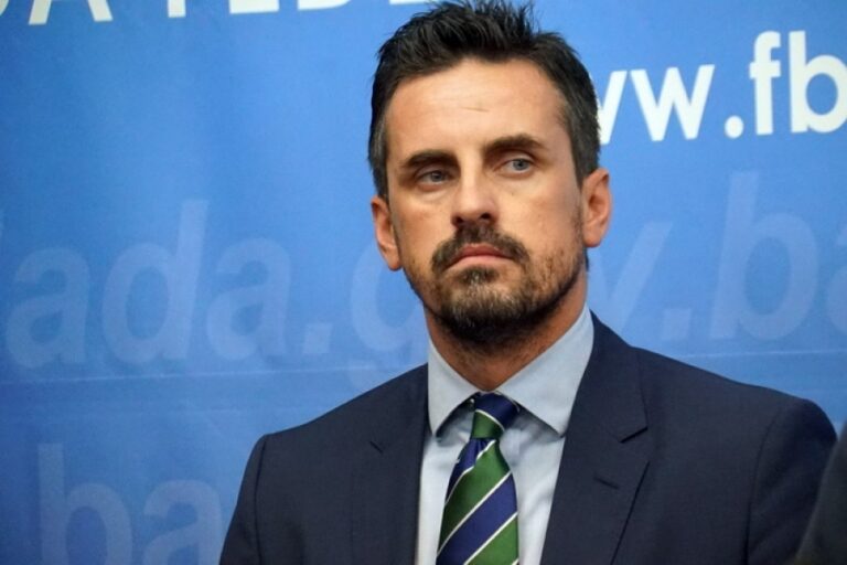 Salkić: U kabinetu ministra Džindića nuđeno mi je milion maraka da se proda gasni biznis