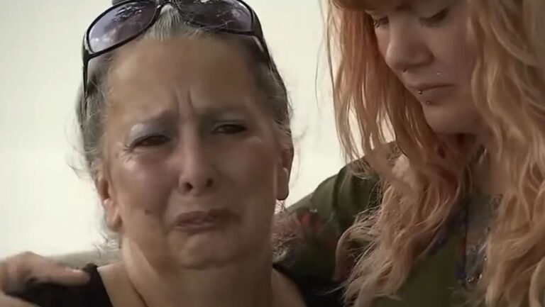 “U 12 sati izgubila sam dvojicu sinova zbog COVID-a. Vakcinišite se’