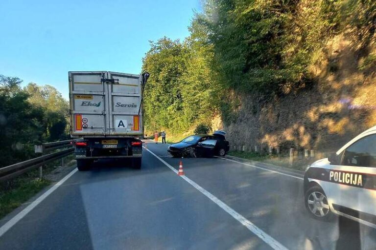 Jedna osoba povrijeđena u slijetanju vozila s ceste kod Nemile