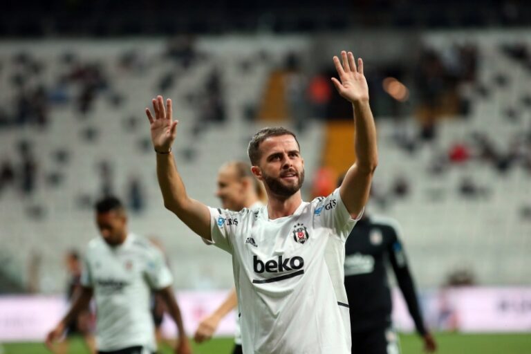 Počinje Liga prvaka, šta je Pjanić poručio navijačima Bešiktaša?