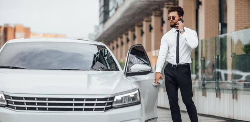 42e0ab90 67f6 4240 9cac 5d3278cf9e92unija automobil