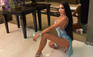 4C11DFC1 93F1 46EE BC89 5750A9F631F4