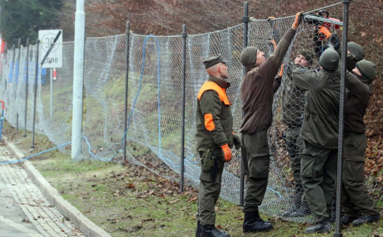 Slovenija će produžiti ogradu za zaštitu od migranata prema Hrvatskoj