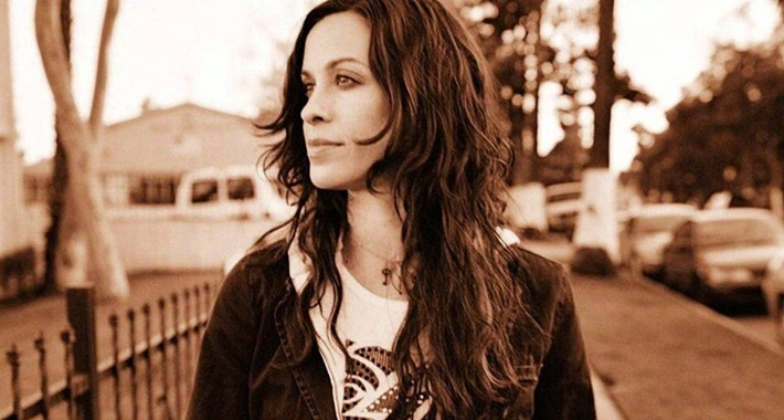 Alanis Morissette youtube