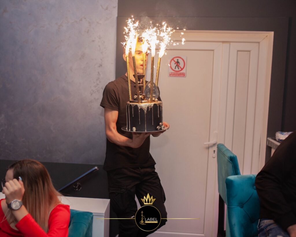 D8E280E3 5F90 4BBF B81D EEAE2692CEBE