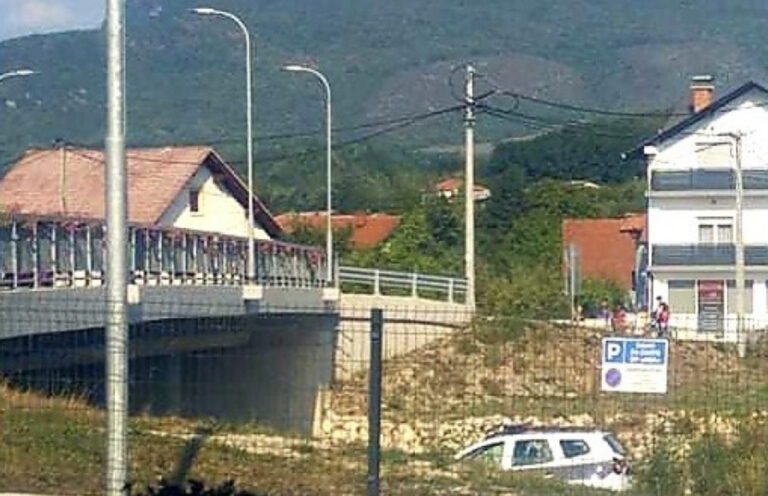 Užas u BiH: Ispod mosta pronađena mrtva beba
