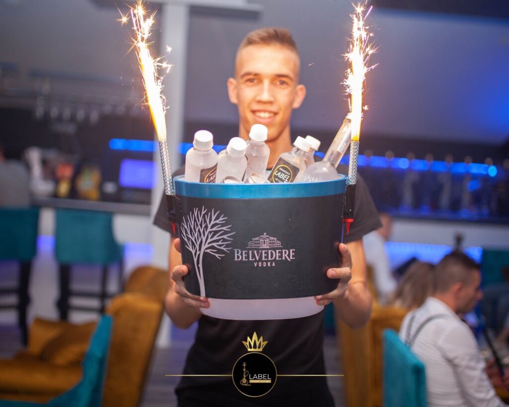 F2AB77EA 76EE 48BF 92D4 8C7A3C0867CC