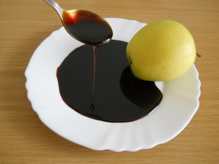 Pekmez od jabuka nazivaju i slatka infuzija