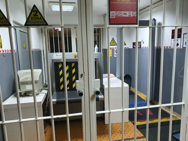 cb74c48ab3a4bfcd2916144a7a4127a9