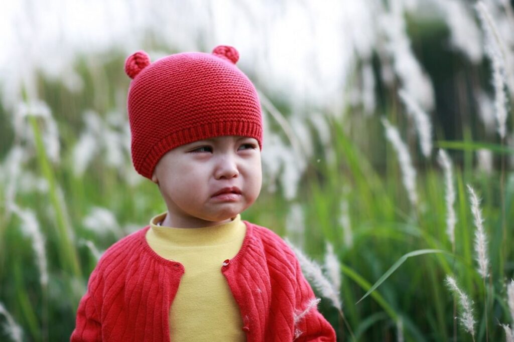 dijete place ilustracija 1 foto pixabay