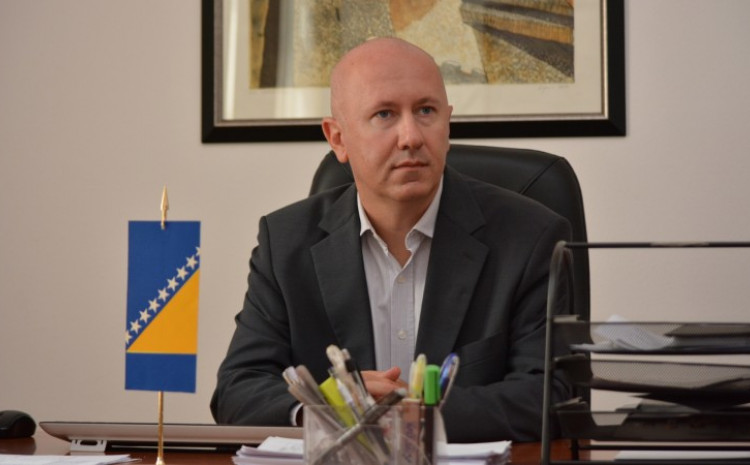 Dunović: Dodik je u konfliktu sam sa sobom, rođeni je Bosanac a želi biti Srbijanac