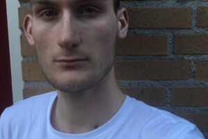 5e2bf506 6710 4dd5 8512 2f8f0a0a0a64 man preview