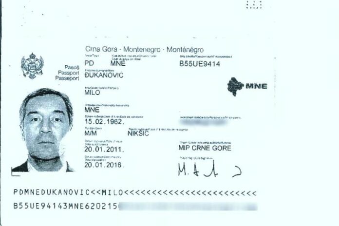 CCE6ADC7 8694 4128 AC68 B420FC4FAE42 CCE6ADC7 8694 4128 AC68 B420FC4FAE42