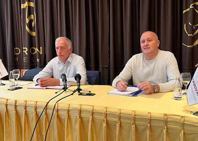EMIR PASALIC VIK ZENICA PRESS EMIR PASALIC VIK ZENICA PRESS