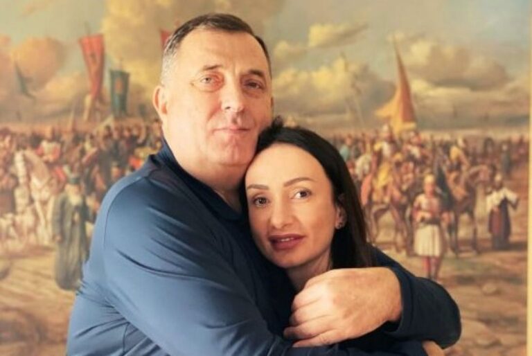 Spremljena su drva za izbornu vatru