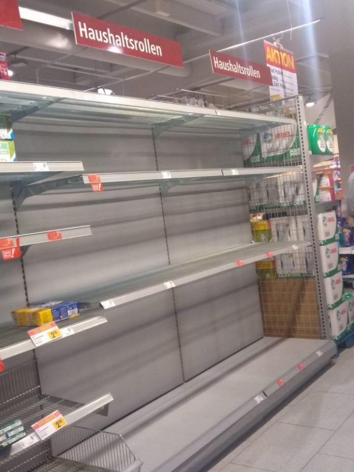 NESTASICA MARKETI1 696x928 1