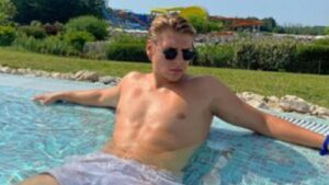 c690a42b722d18950b1ea3f98f79af1d