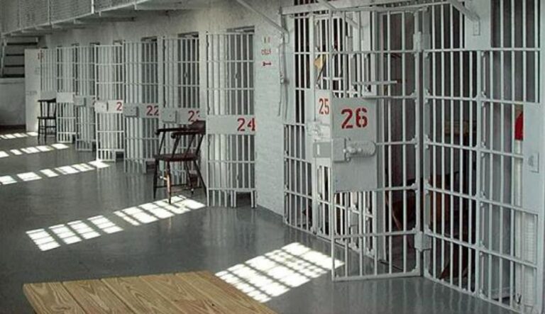 Multimilioner osuđen na doživotnu kaznu zatvora