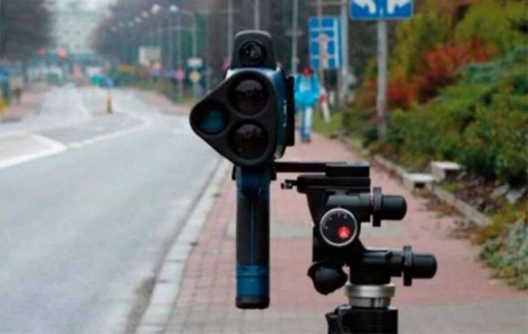 Pokazao radaru srednji prst – kazna 5.000 eura