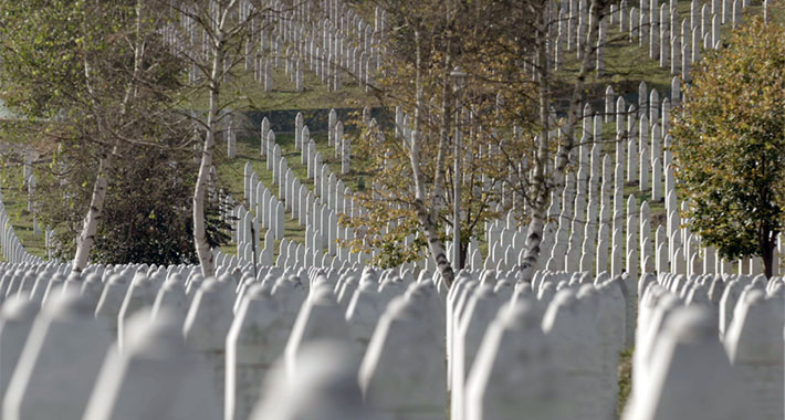Majke Srebrenice protiv SNSD-ovog Prijedloga zakona o zabrani zloupotrebe pojma genocid