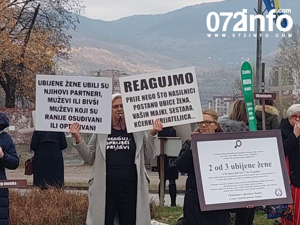 15815CA4 14BF 4C26 886B 18F66EC757D5