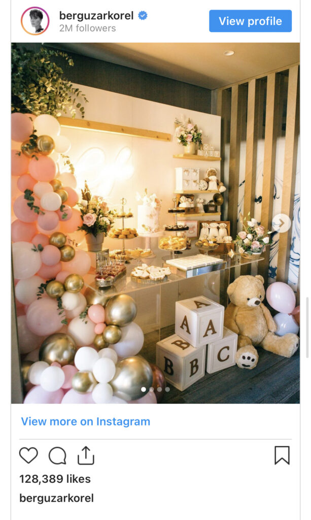 1F7C6CD0 339A 4114 8032 8FF99C5F3B16