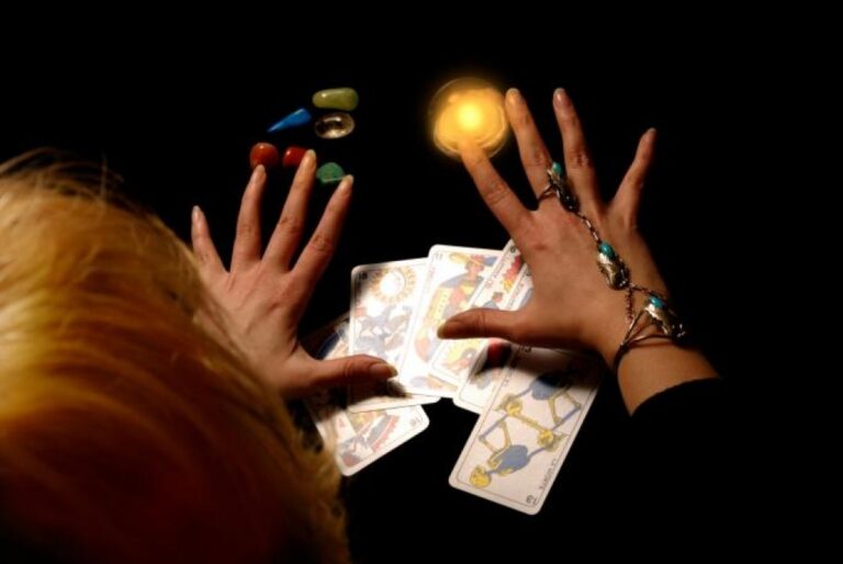 Lakovjernom 65-godišnjaku obećala “skinuti crnu magiju”, ostao bez 13.500 KM