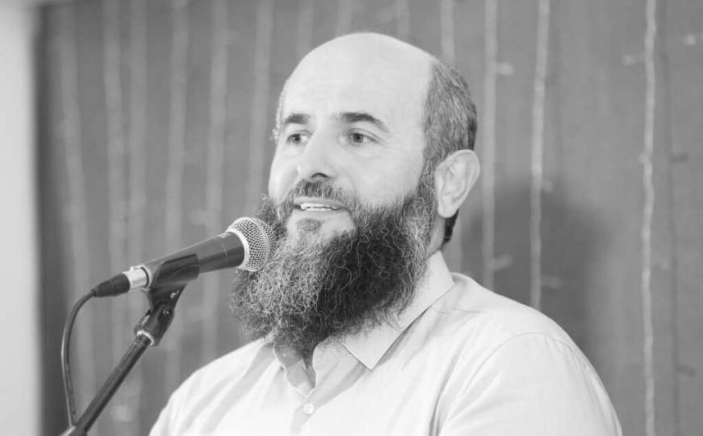 9C33C6FA E71E 4570 AB50 EBCE3245B9B1