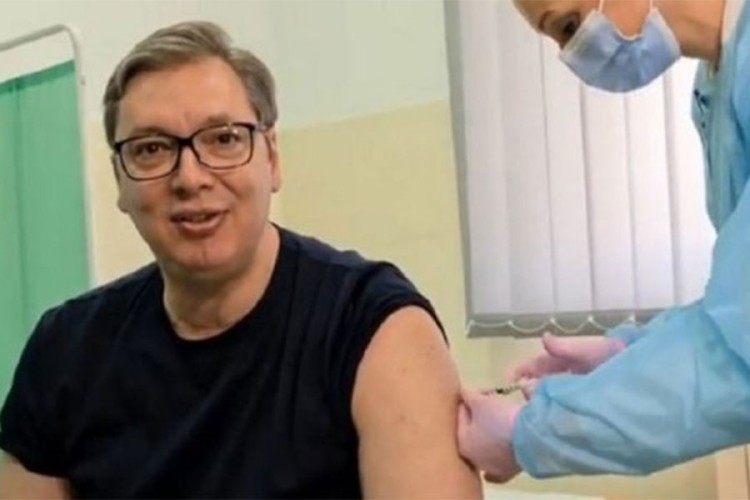 Vučić u nedjelju prima treću dozu vakcine