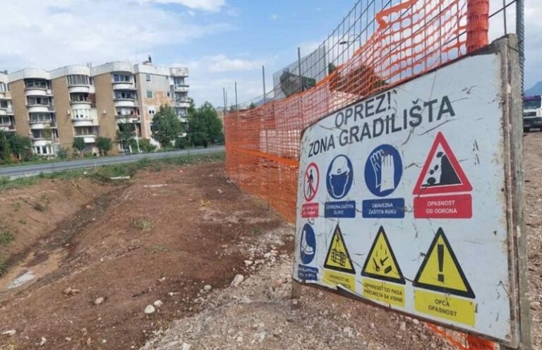 Podić: Čekamo da Agencija za vode preispita ranije izdatu saglasnost za skladište za kerozin