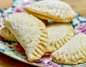 jastucici dzem 696x545 1