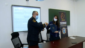 portal hd00 01 48 05still1524 1637262051