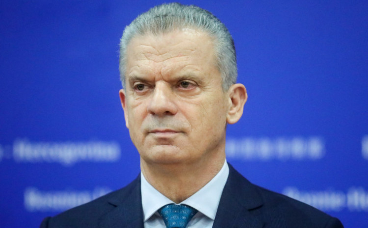 Radončić o povećanju plaća: To su krvopije. Ako ih narod ponovo izabere, sam je kriv