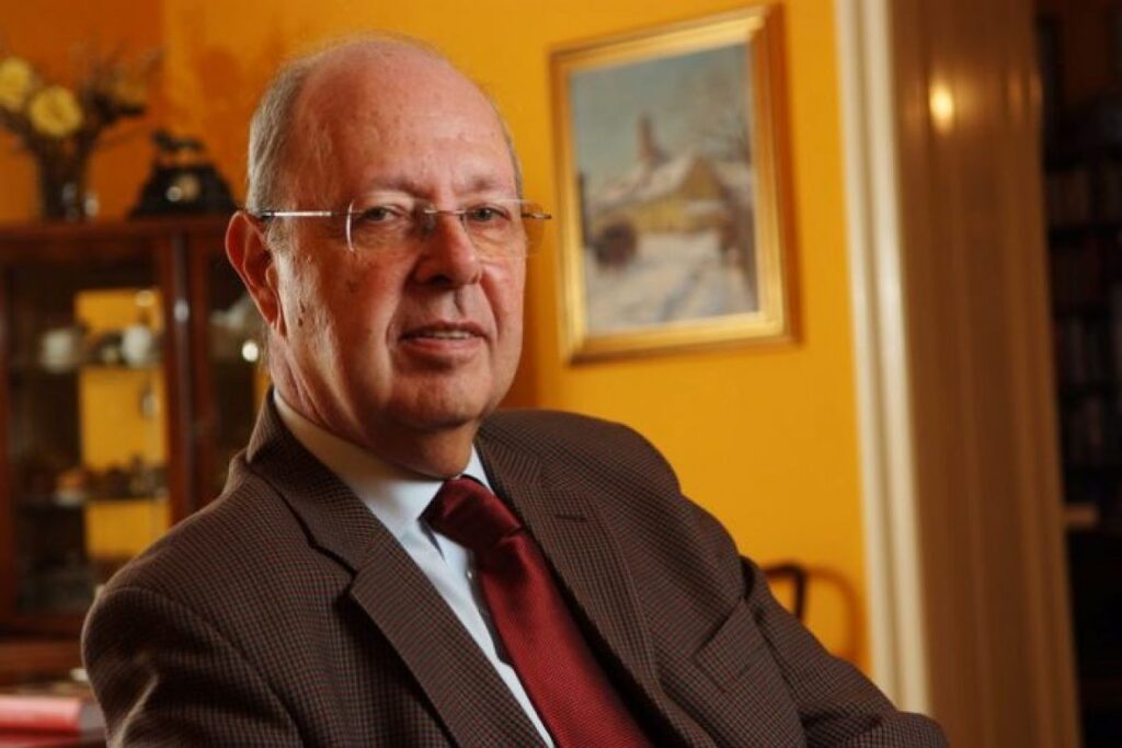 tomislav Jakic 696x465 1