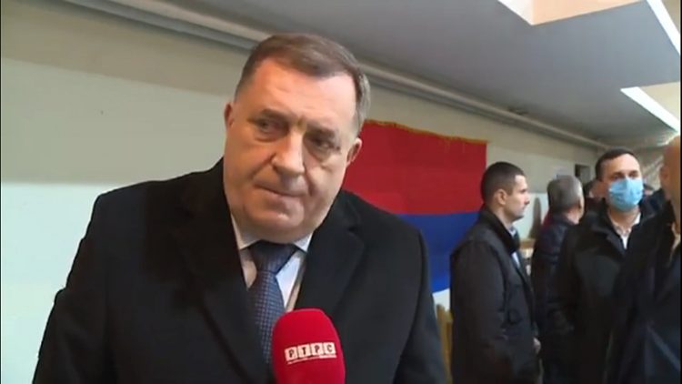 1639078964 SA 00 01 46 23 Still004 750x422 1