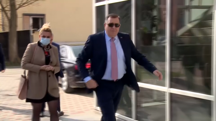 1639418676 dodik 11 750x422 1